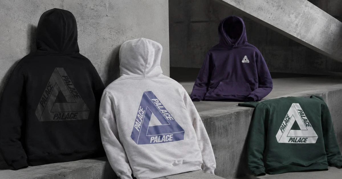 PALACE HOODIE
